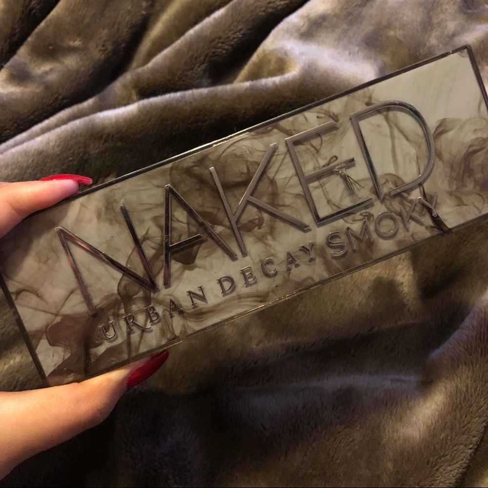 Naked smoky palette